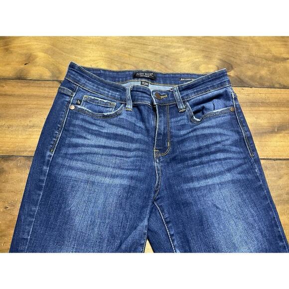 Judy Blue Jeans Womens 7/28 Relaxed Fit Skinny Aurora Handsand Blue USA Whiskers - Picture 3 of 10